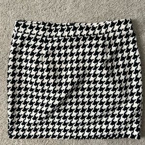 Women’s Skirt